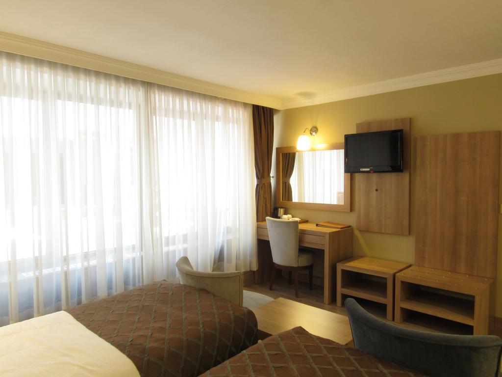 Kadikoy Park Suites Istanbul Exterior photo