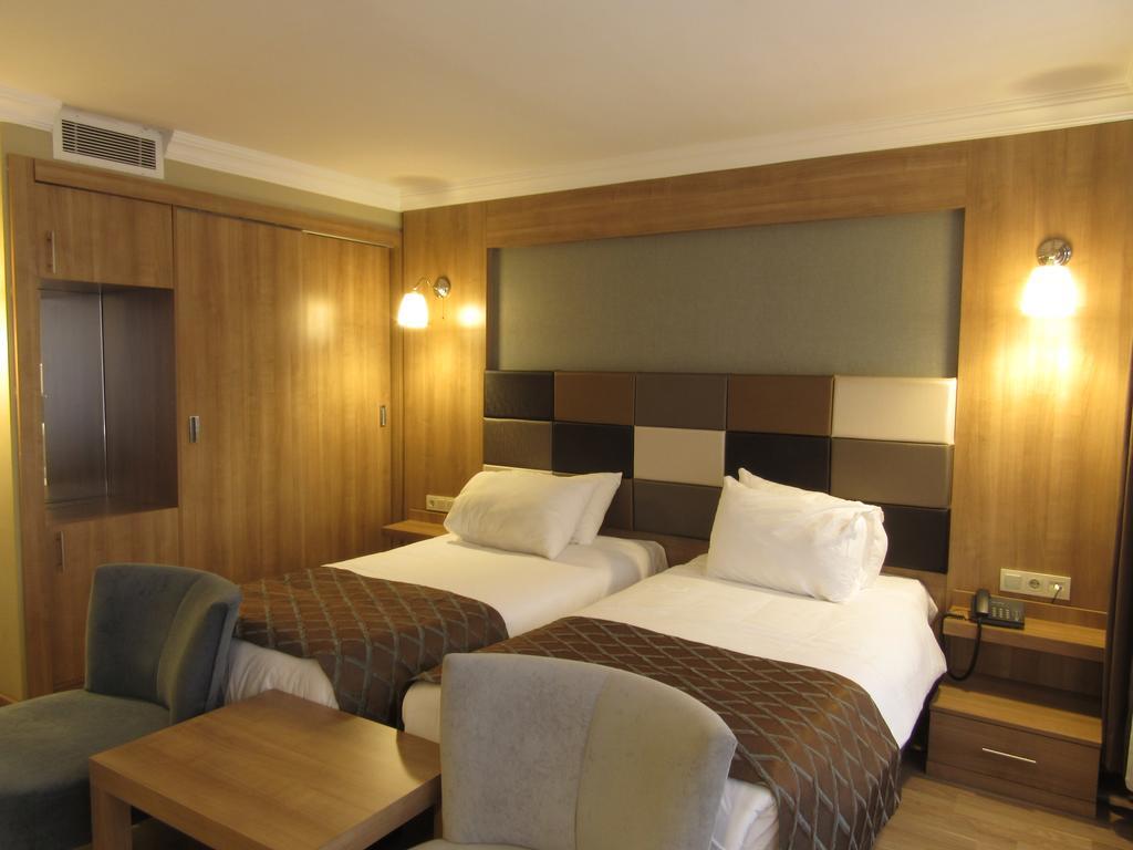 Kadikoy Park Suites Istanbul Exterior photo