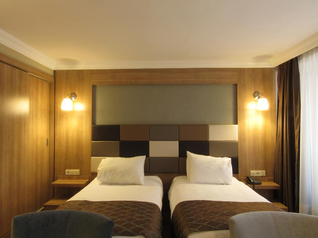 Kadikoy Park Suites Istanbul Exterior photo