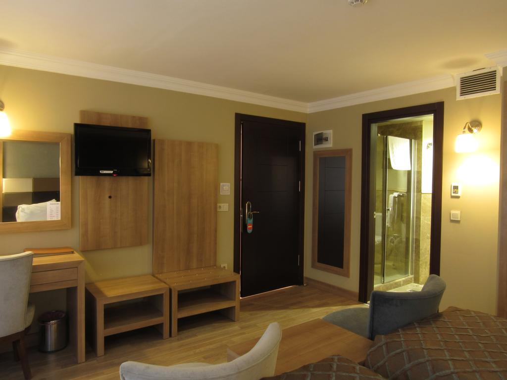 Kadikoy Park Suites Istanbul Exterior photo